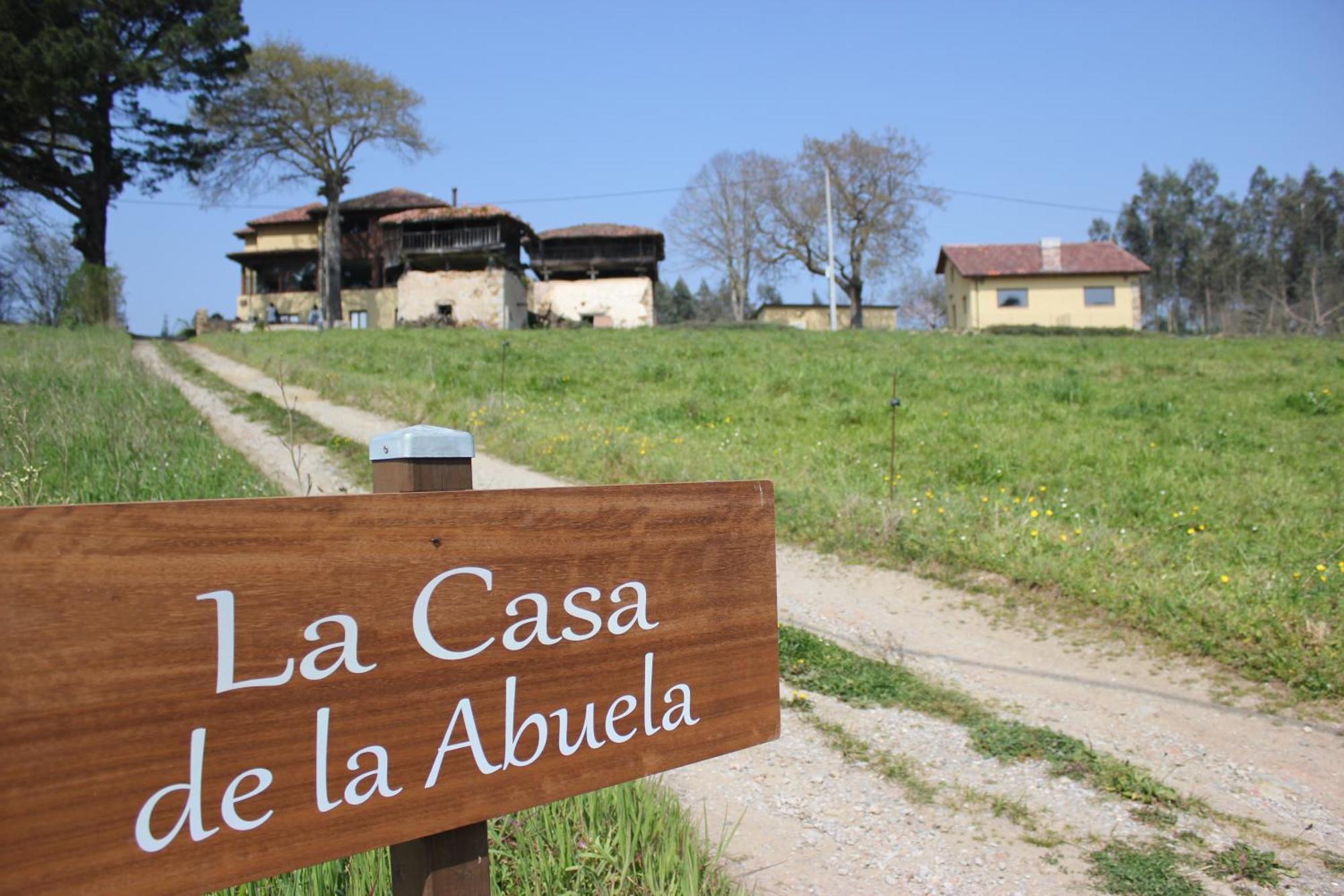 Hostal La Casa de la Abuela Milagros Pravia Exterior foto