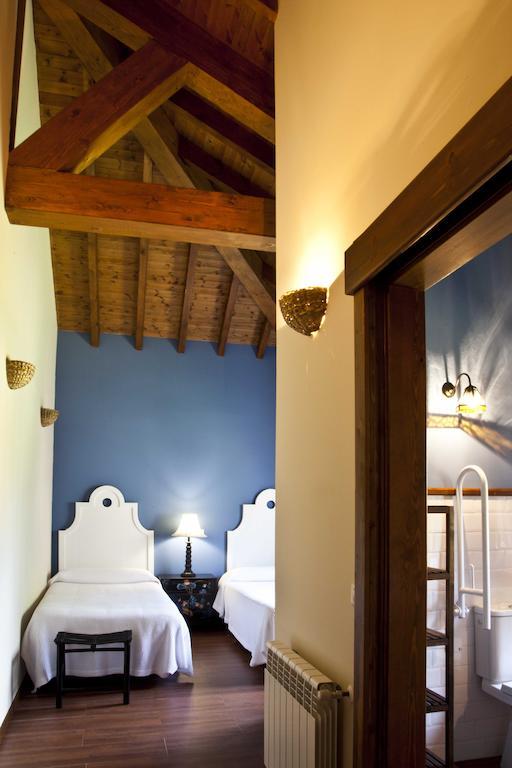 Hostal La Casa de la Abuela Milagros Pravia Habitación foto